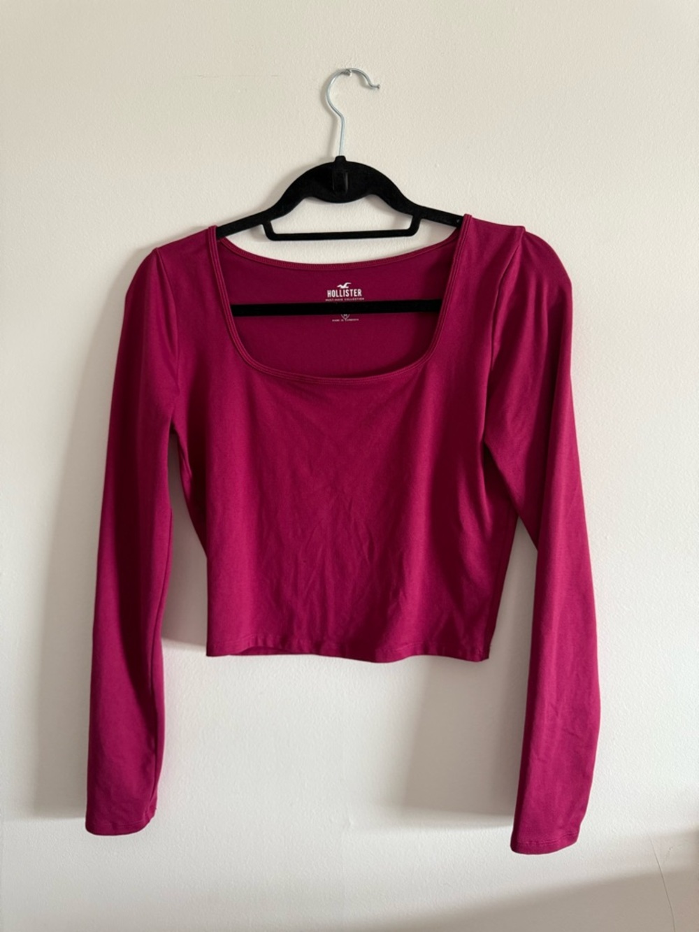 Hollister Cropped Long Sleeve w/ Square Neckline